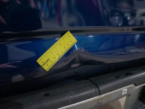 Used 2000 Chevrolet Silverado 2500 LS w/ Firm Ride Suspension Pkg image 38