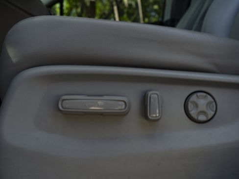 Used 2024 Honda Odyssey EX-L image 38