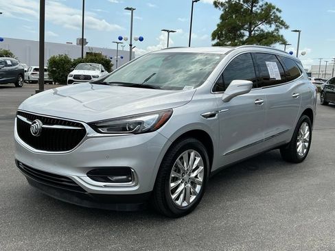 Used 2019 Buick Enclave Premium AWD/4WD image 7