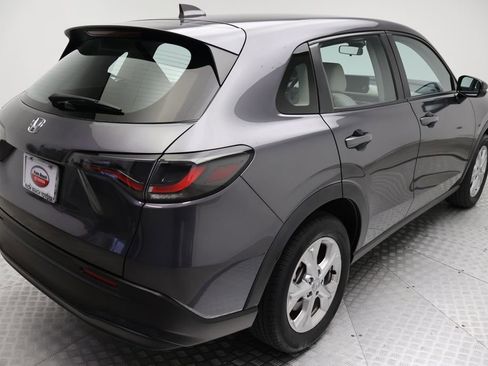 Used 2024 Honda HR-V LX image 8