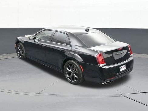 Used 2022 Chrysler 300 Touring L image 58