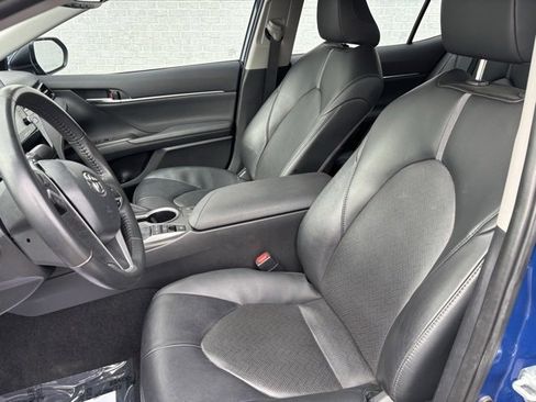 Used 2024 Toyota Camry XLE image 10