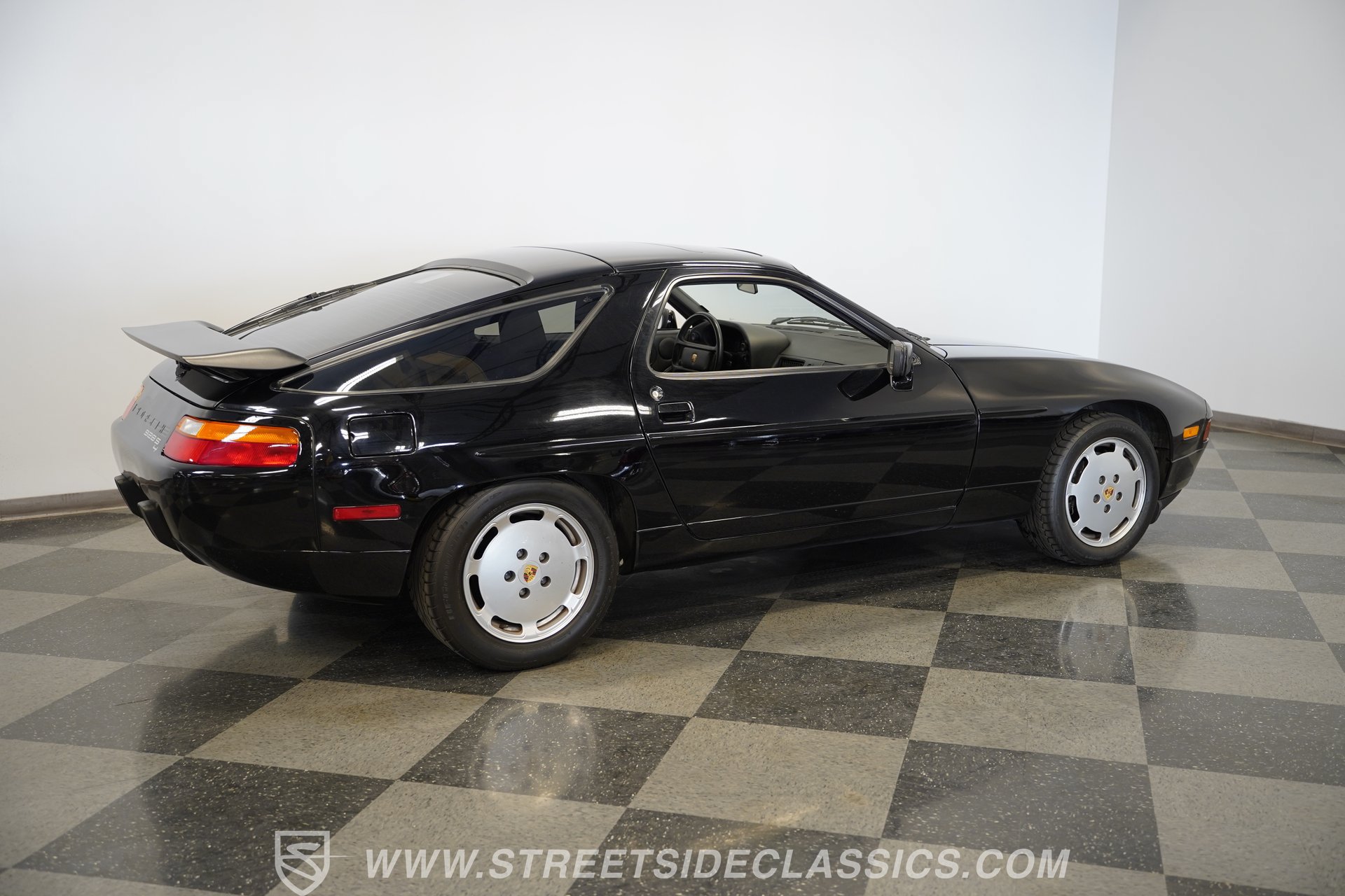 Used 1988 Porsche 928 S4 RWD image 14