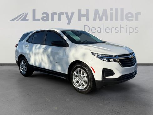 Used 2022 Chevrolet Equinox LS FWD image 7
