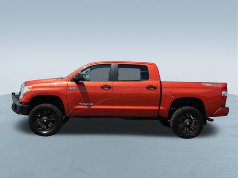Used 2016 Toyota Tundra SR5 w/ TRD Off Road Package AWD/4WD image 4