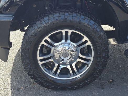 Used 2016 Ford F350 Platinum w/ Snow Plow Prep Package image 12