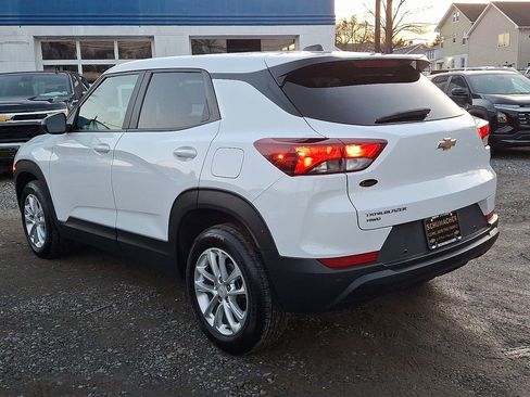 Used 2024 Chevrolet TrailBlazer LS w/ LS Convenience Package image 6