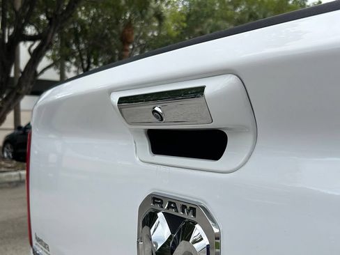 Used 2019 RAM 1500 Big Horn RWD image 41