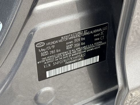 Used 2019 Hyundai Elantra SE w/ Cargo Package image 40