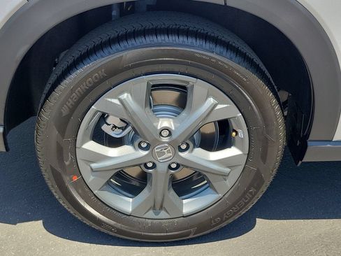 Certified 2027 Honda HR-V LX image 7