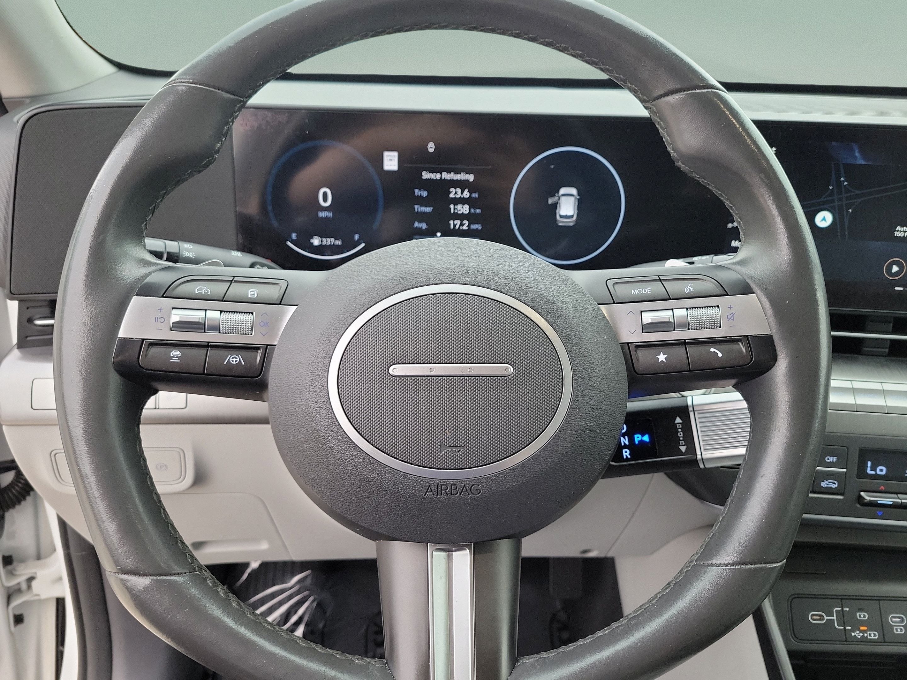 Used 2024 Hyundai Kona Limited FWD image 17