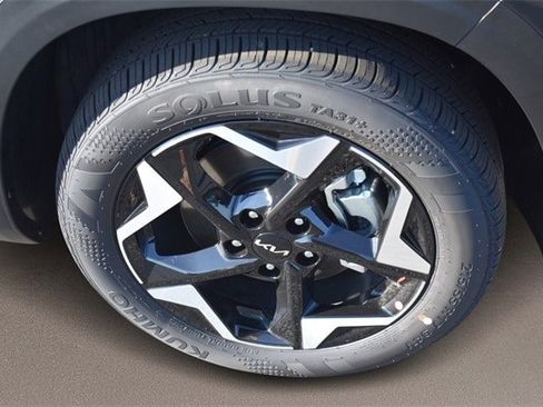 New 2026 Kia Seltos S image 11