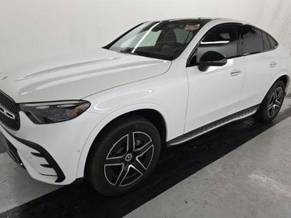 Used 2025 Mercedes-Benz GLC 300 4MATIC w/ AMG Line