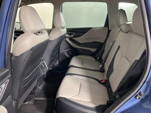 Used 2023 Subaru Forester Limited AWD/4WD image 13