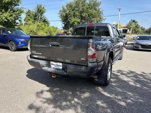 Used 2015 Toyota Tacoma 4x4 Double Cab w/ TRD Sport Package image 6