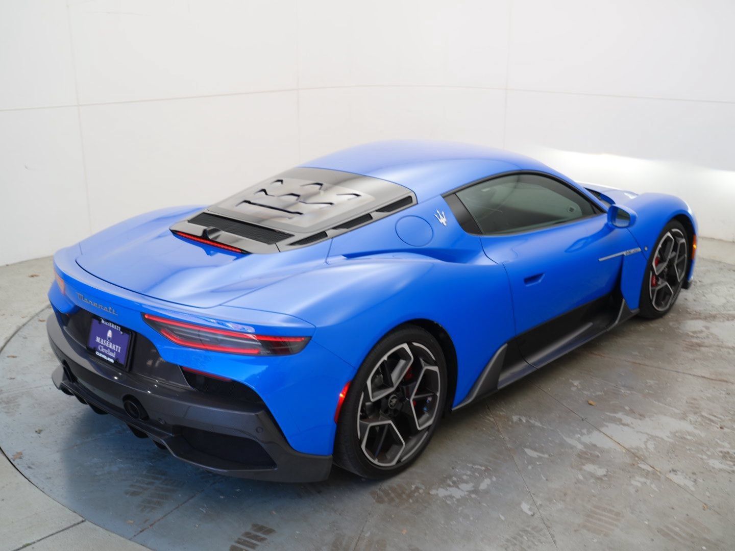 Used 2023 Maserati MC20 Coupe RWD image 51