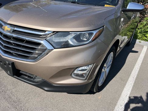Used 2018 Chevrolet Equinox Premier AWD/4WD image 5