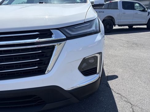 Used 2023 Chevrolet Traverse LT AWD/4WD image 15