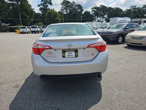 Used 2016 Toyota Corolla S FWD image 4