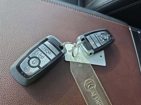 Used 2023 Ford F150 Lariat w/ Equipment Group 502A High image 23