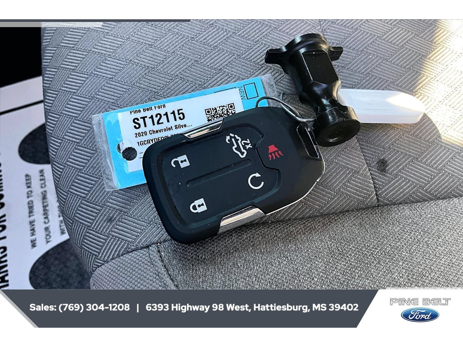 Used 2020 Chevrolet Silverado 1500 LT w/ All-Star Edition AWD/4WD image 9