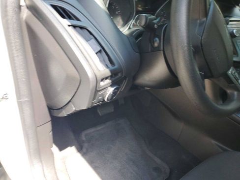 Used 2017 Ford Focus S FWD image 20