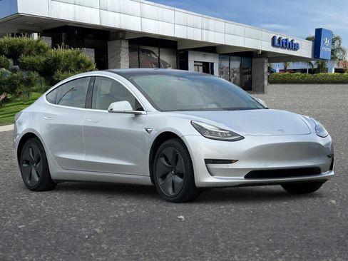 Used 2018 Tesla Model 3 Long Range image 10