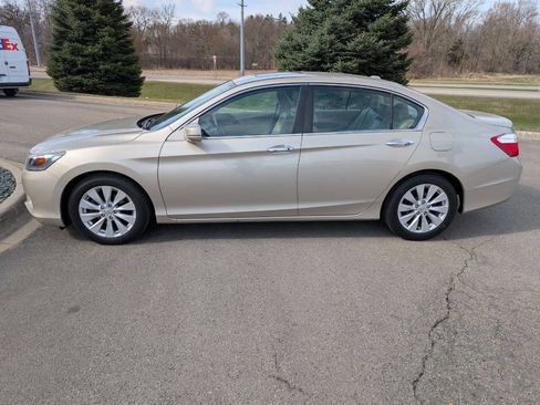 Used 2015 Honda Accord EX-L image 6