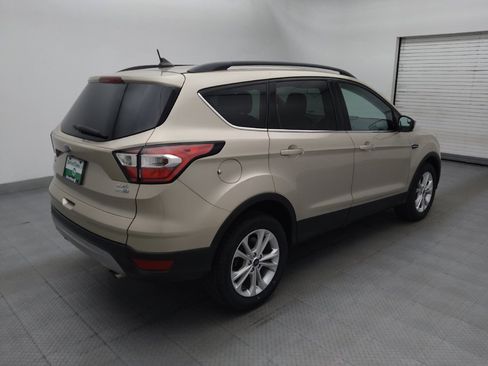 Used 2018 Ford Escape SEL AWD/4WD image 9