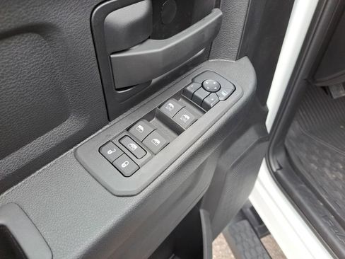 New 2026 RAM 3500 Tradesman AWD/4WD image 14
