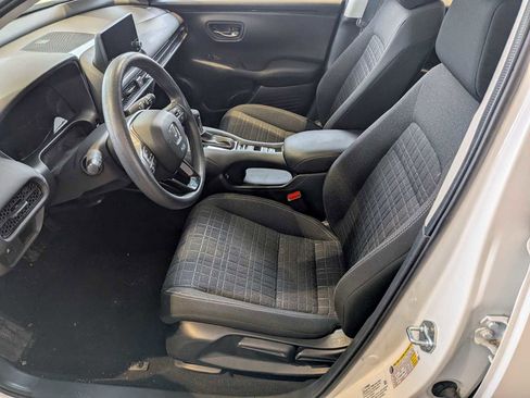 Used 2023 Honda HR-V LX image 15