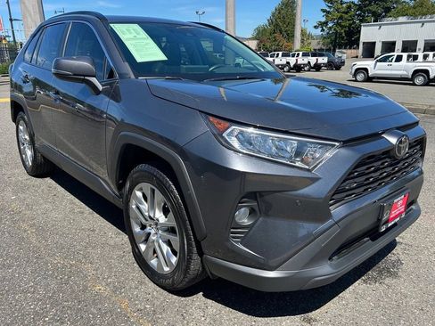 Certified 2019 Toyota RAV4 XLE Premium w/ Advanced Technology Package AWD/4WD image 3