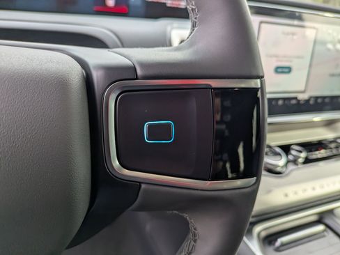 New 2026 Ford Expedition Max Active image 19