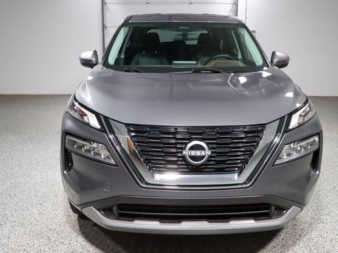 Used 2022 Nissan Rogue SV AWD/4WD image 4