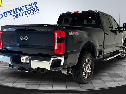 Used 2025 Ford F250 Lariat AWD/4WD image 7