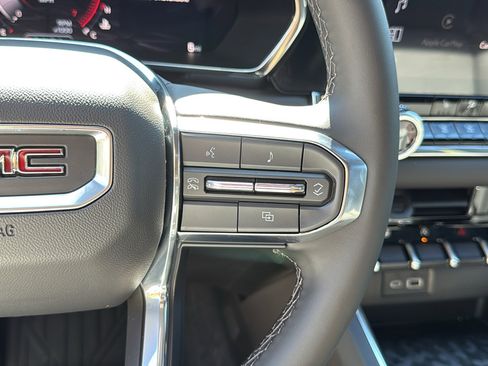 New 2026 GMC Canyon Elevation w/ Convenience Package image 12