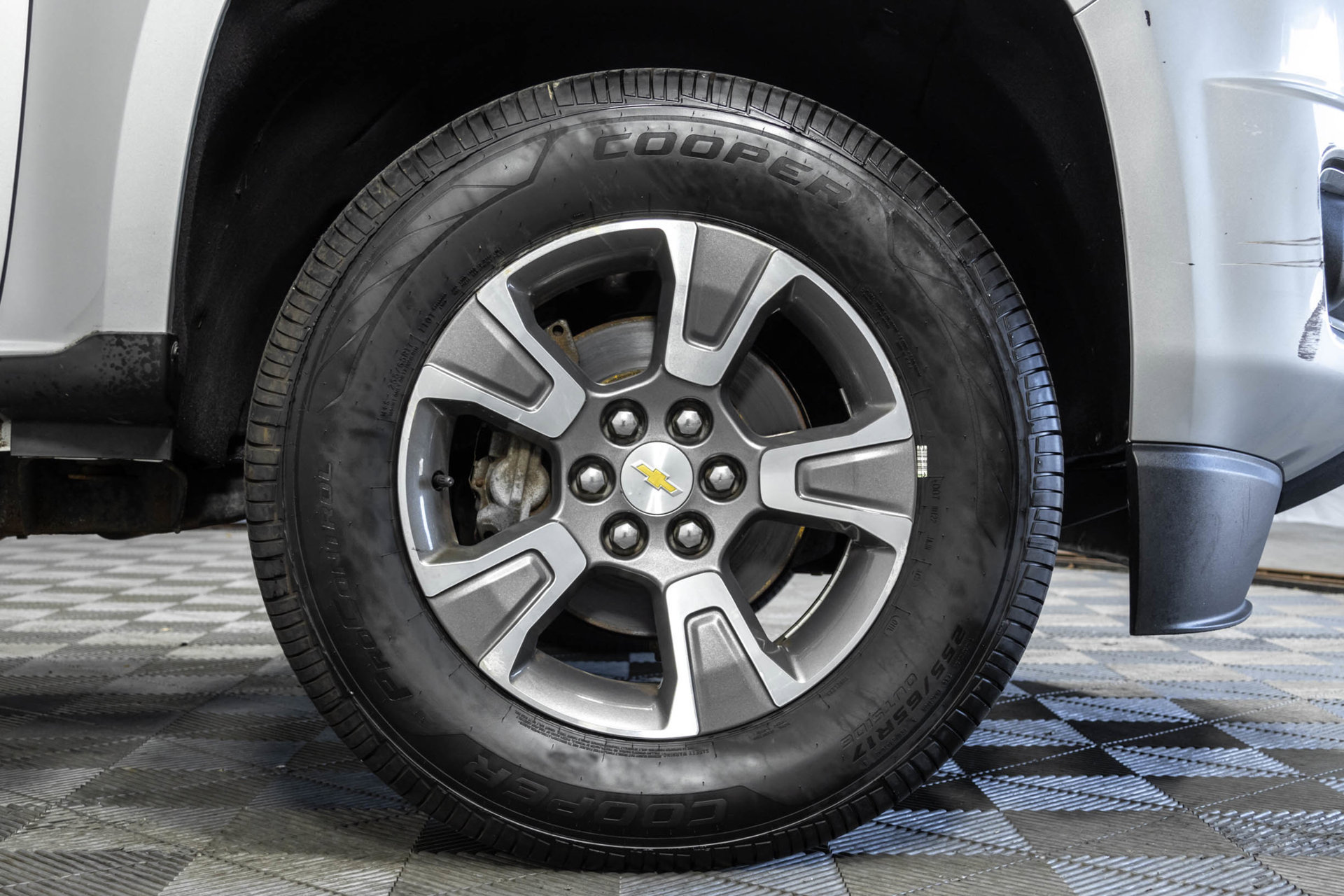 Used 2017 Chevrolet Colorado Z71 AWD/4WD image 41