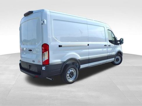 New 2025 Ford Transit 250 Base image 9
