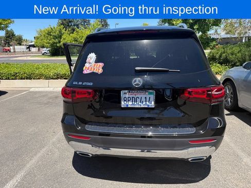 Used 2020 Mercedes-Benz GLB 250 image 4