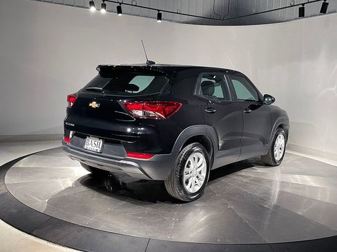 Used 2024 Chevrolet TrailBlazer LS image 11