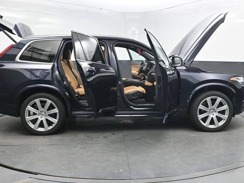 Used 2017 Volvo XC90 T6 Inscription w/ Vision Package AWD/4WD image 48