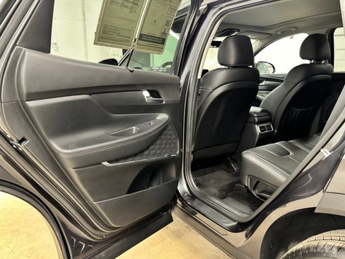 Certified 2023 Hyundai Santa Fe SEL w/ Premium Package AWD/4WD image 18