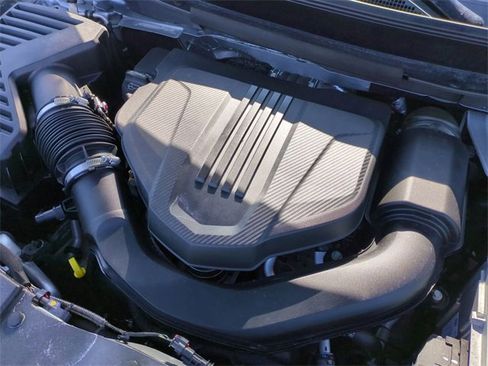 Certified 2025 Chevrolet Traverse Z71 w/ Driver Confidence Package image 30