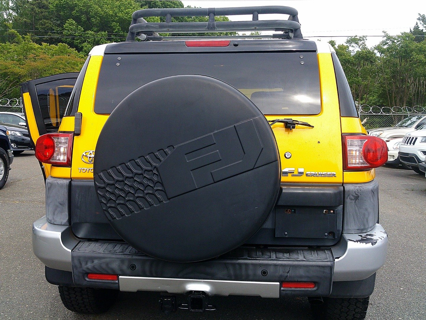 Used 2007 Toyota FJ Cruiser 4WD image 7
