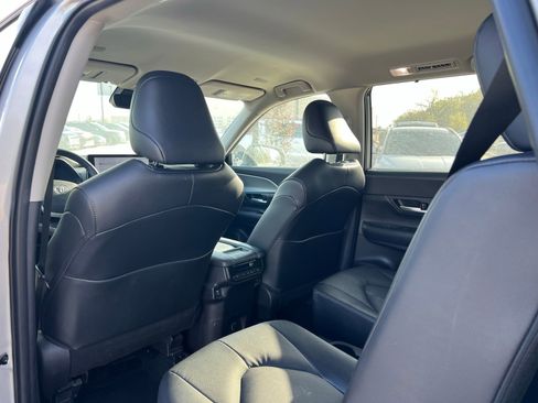 Used 2024 Toyota Grand Highlander XLE image 18