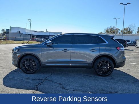 Used 2023 Lincoln Nautilus Reserve w/ Monochromatic Package image 7