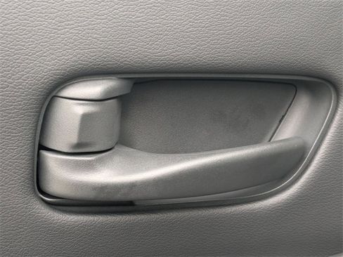 New 2026 Nissan Frontier SV image 26