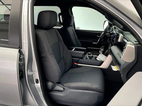 New 2025 Toyota Tundra SR5 image 9