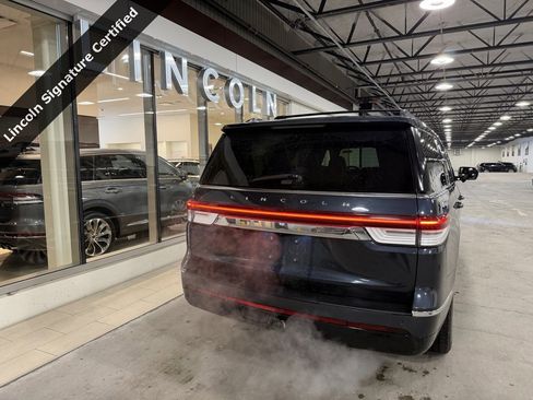 Certified 2022 Lincoln Navigator L Reserve image 6