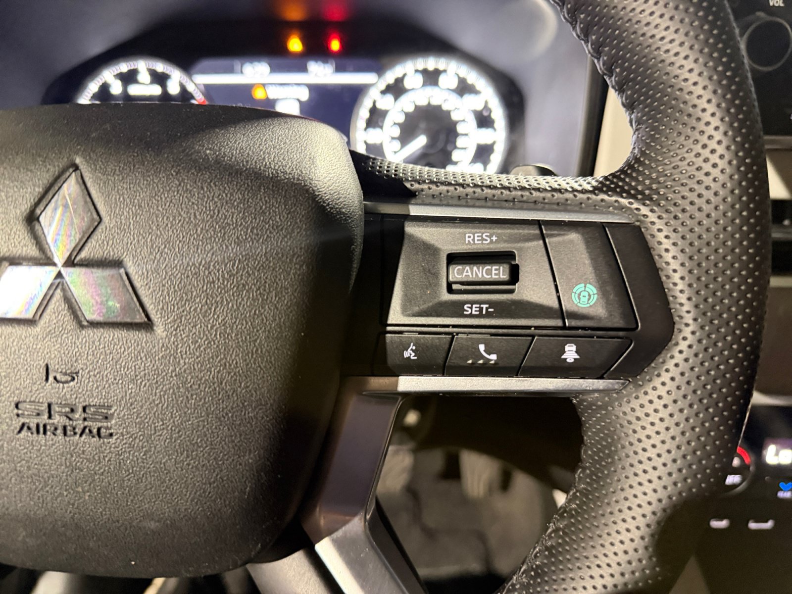 Used 2022 Mitsubishi Outlander SEL FWD image 18